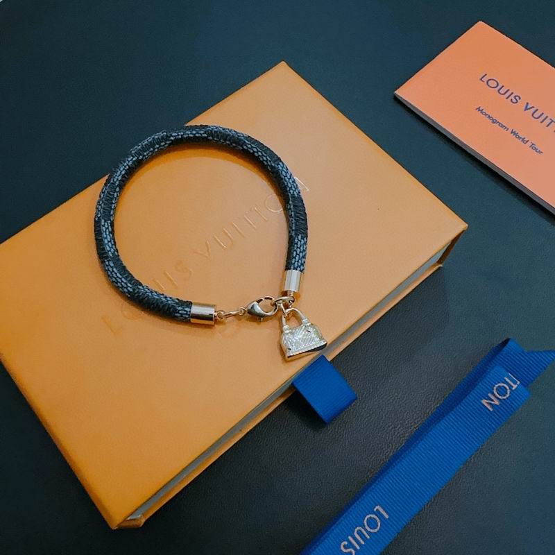 LV Bracelet 11yxx88